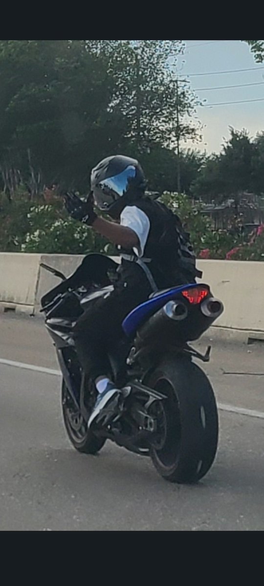 digitaldadtx tweet media