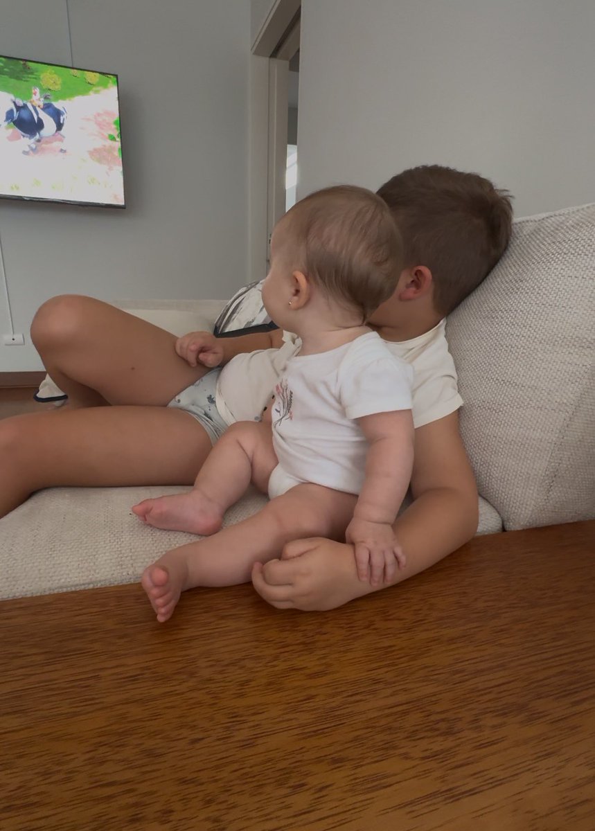 Florencia Romaniello tweet media