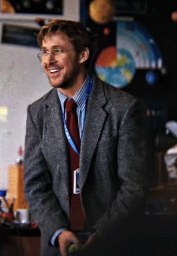 ryland_glaze's tweet image. okay fine we’ll save the world but we’re bringing our whimsy #phmselfieday #phmsd