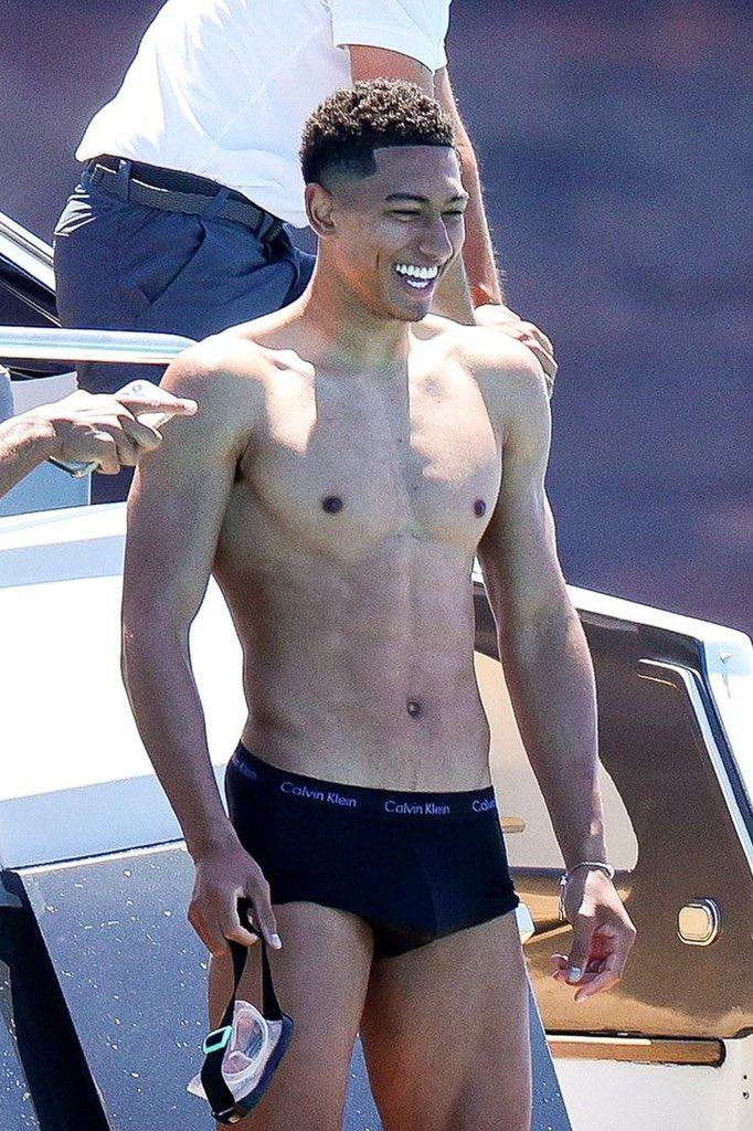 Mike ✿ tweet media