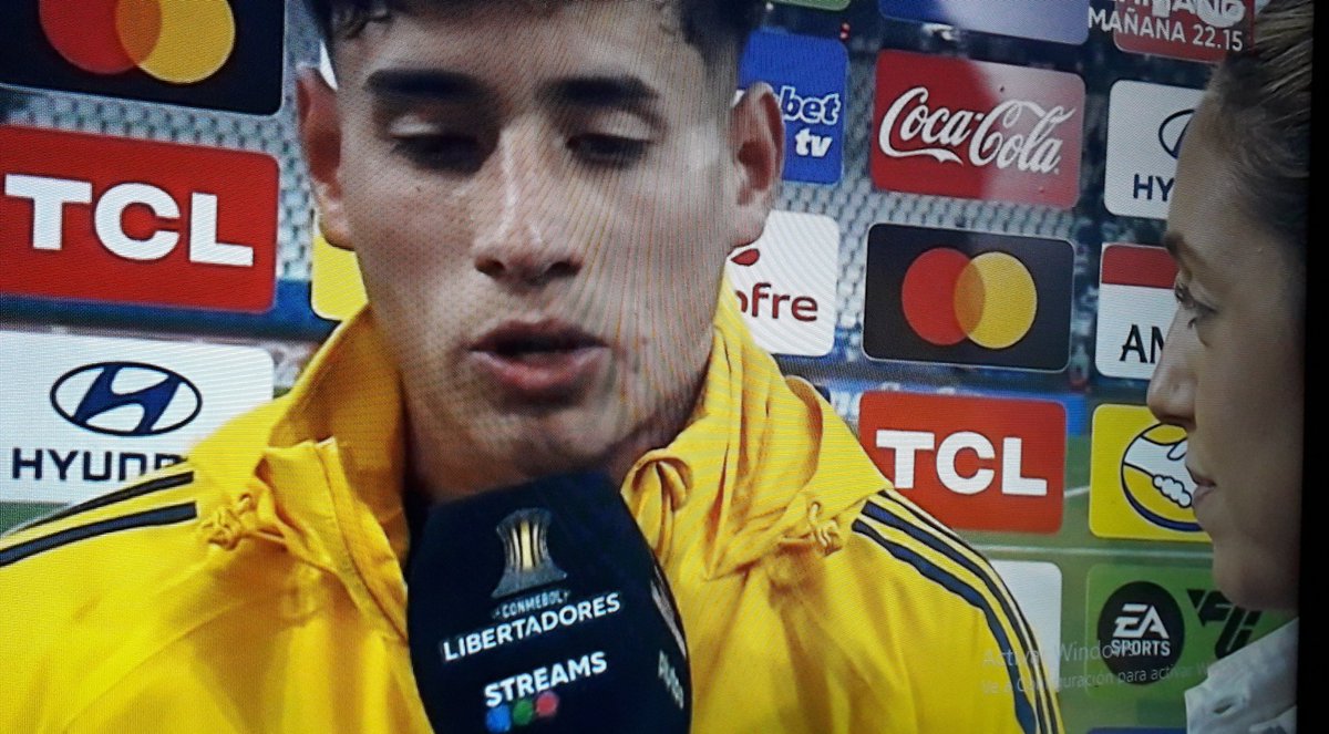 La degenerada de sofi martinez se muere por clavarle sus garras 
#aranda #botinera #copalibertadores