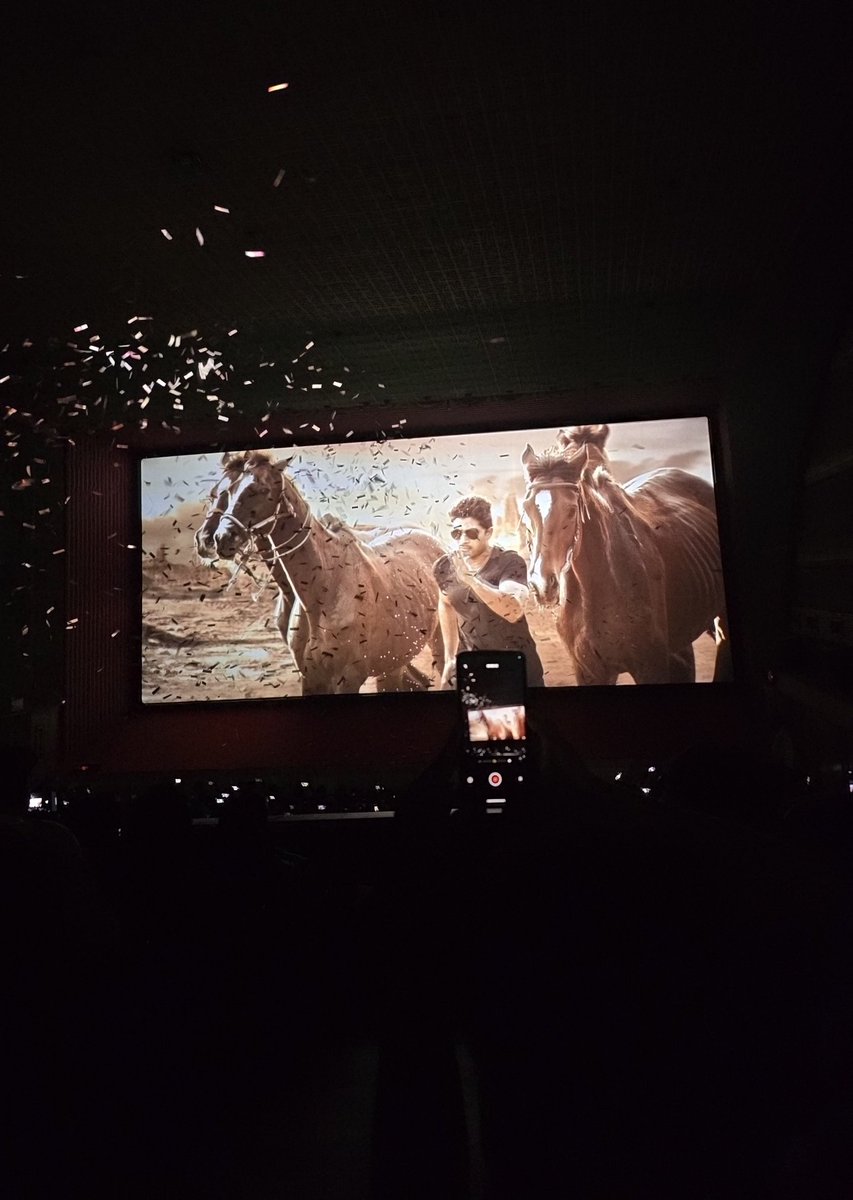 Addicted To Memes tweet media