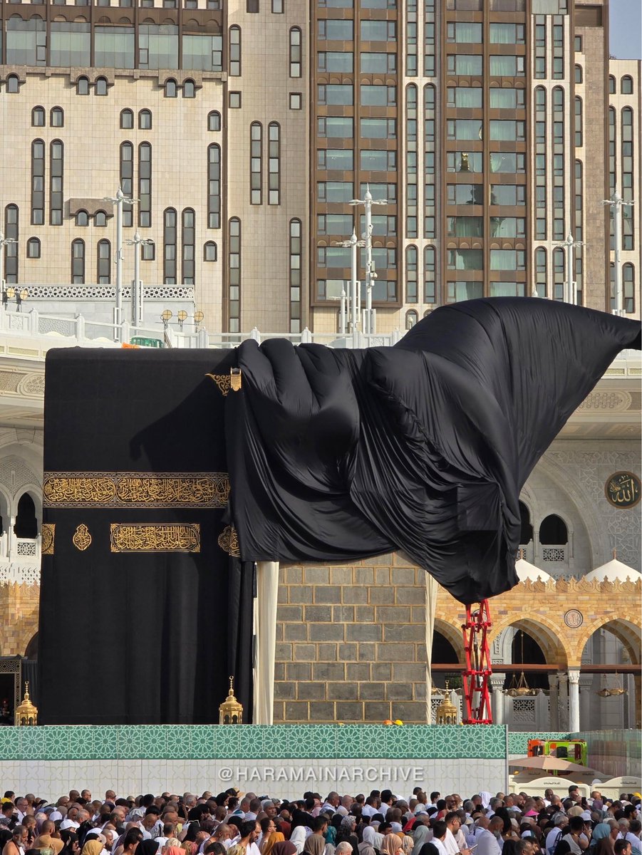 حَرَمَيْنُ الشَّرِيفَيْن tweet media