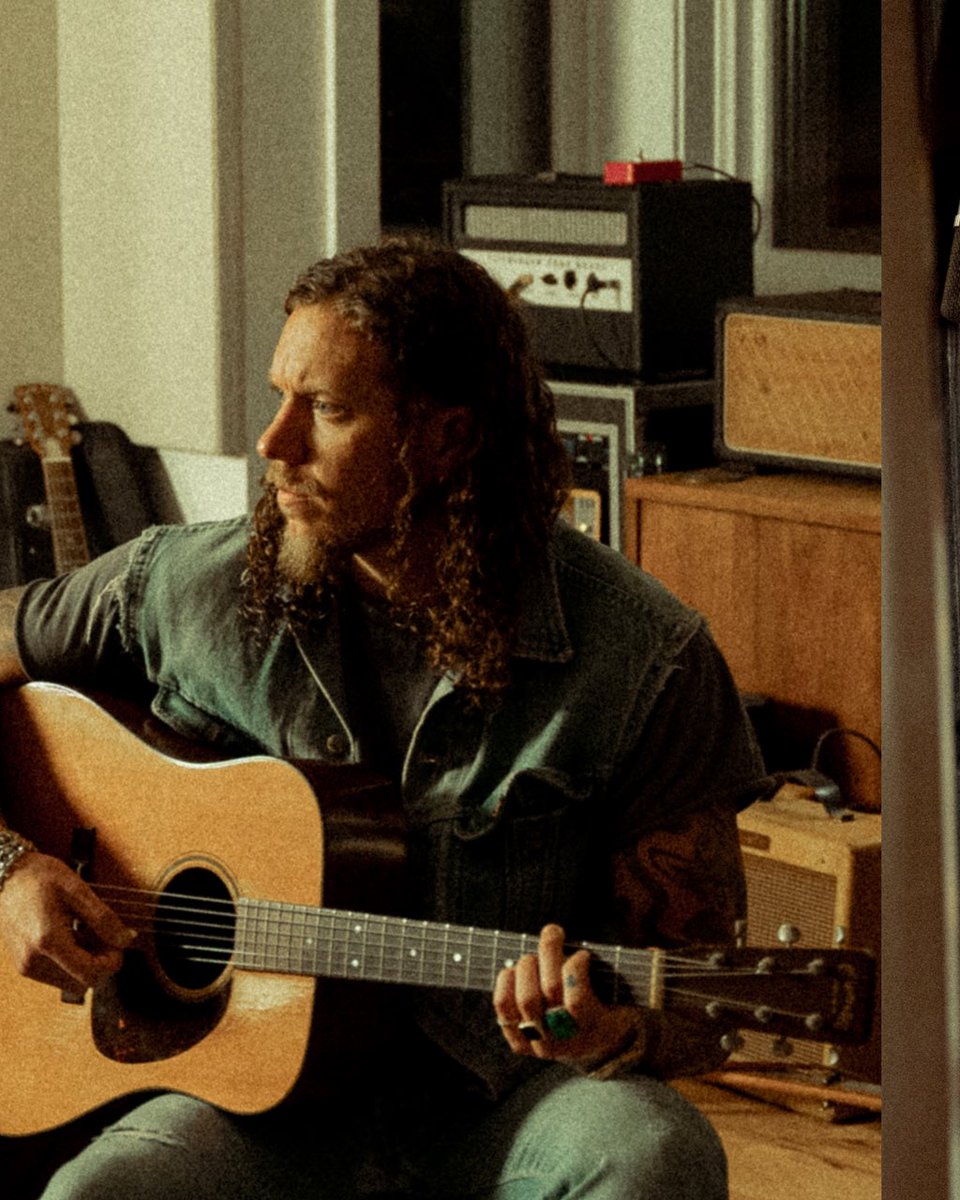 Brandon Lake tweet media