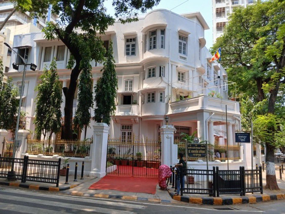 Comman Man tweet media