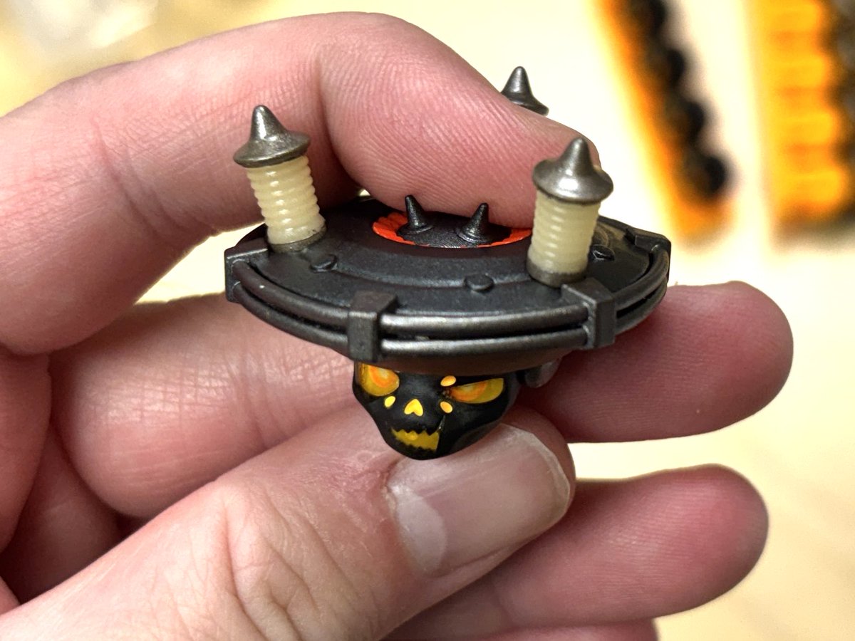 undeadmeats's tweet photo. I'm back on my bullshit! I'm finally happy with the faces on the new Sevens, now I just have to finish assembling them!
#deadlockvalve #deadlockfanart #sevendeadlock https://t.co/IQH3K8XQb3