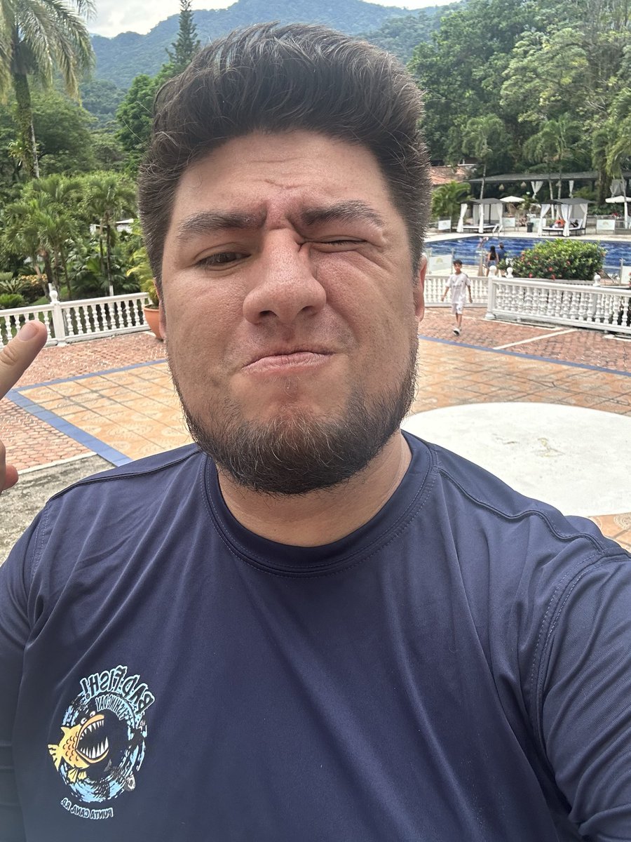 Brandon Rodriguez 🐻🐽 tweet media