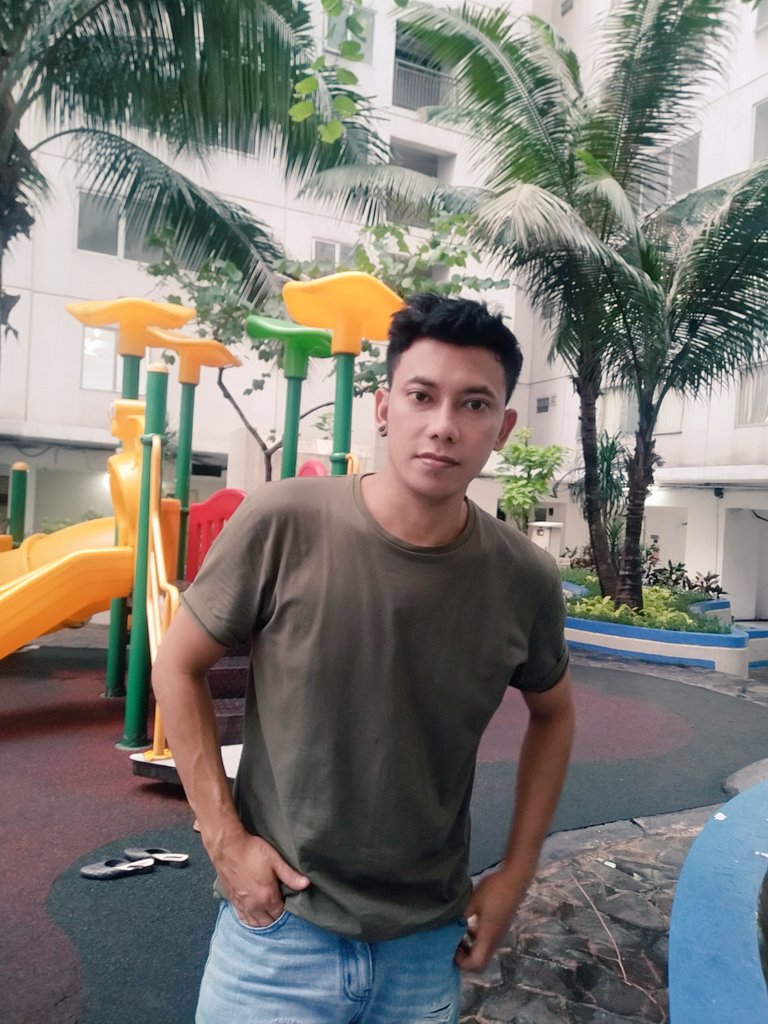 Reza Masage tweet media