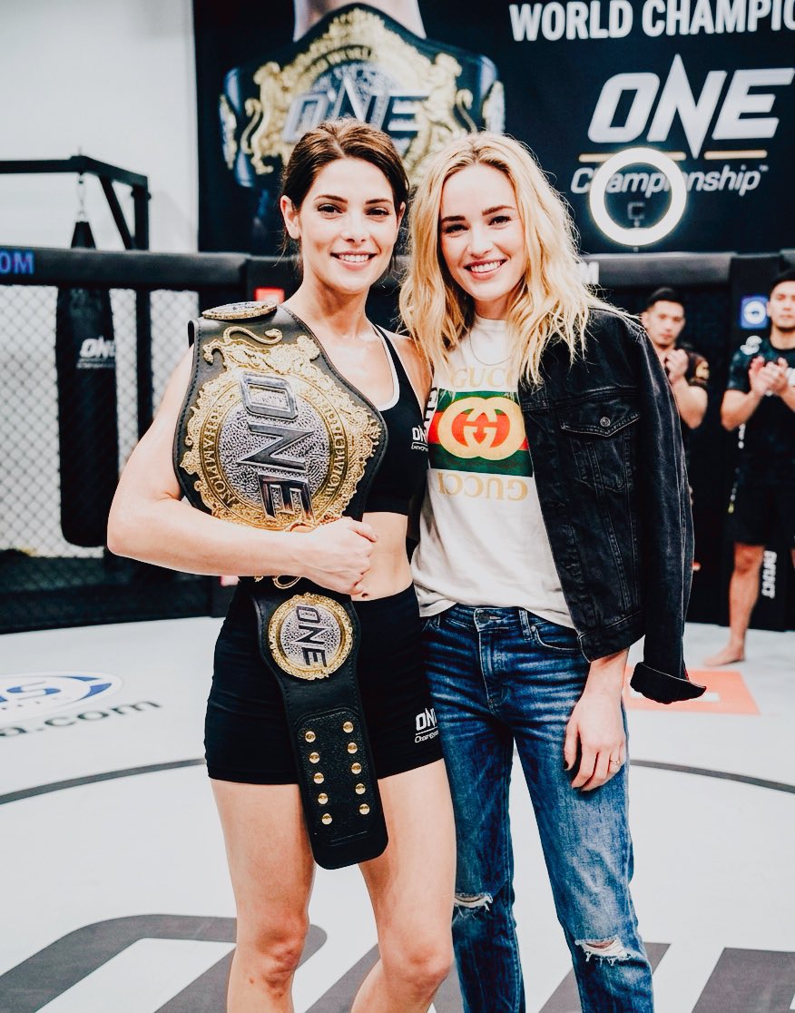 Jess Muses. tweet media