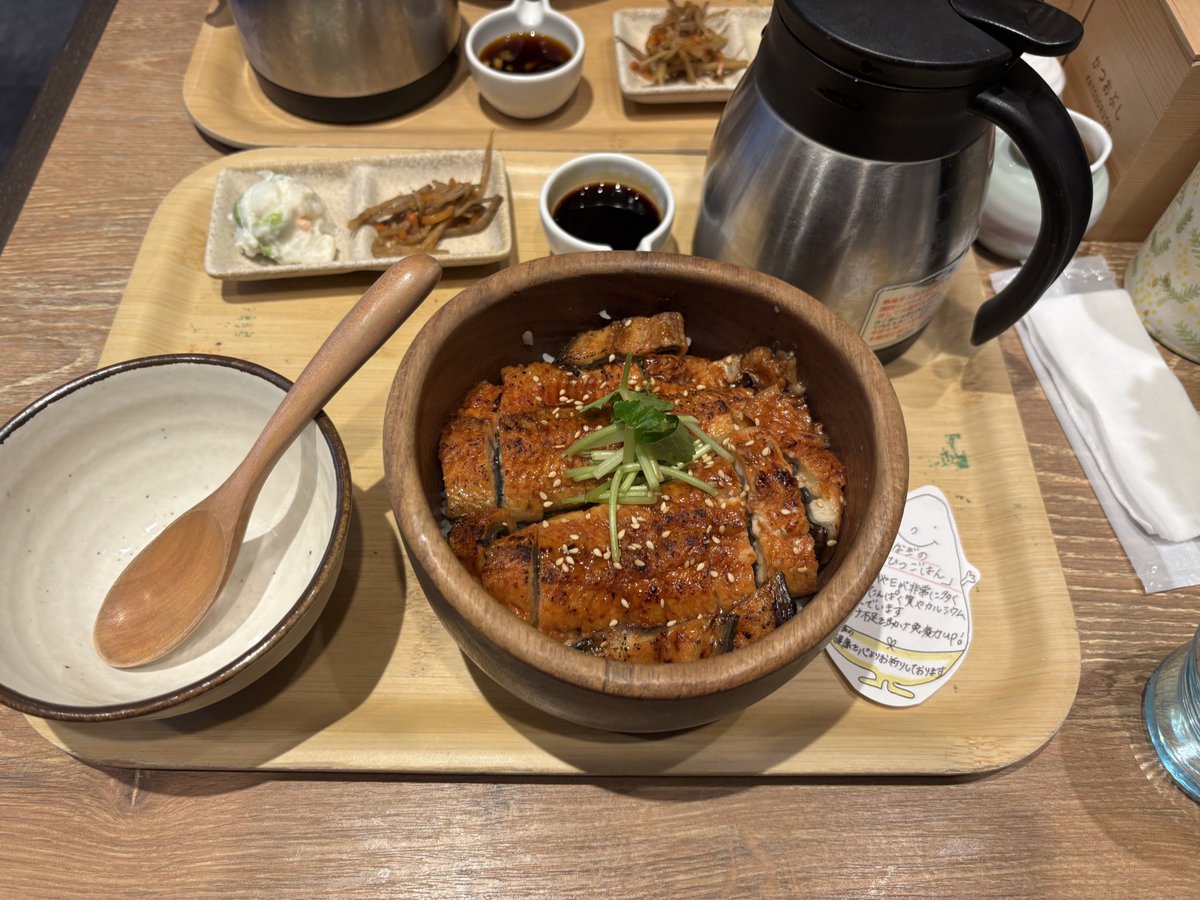 まるてや tweet media