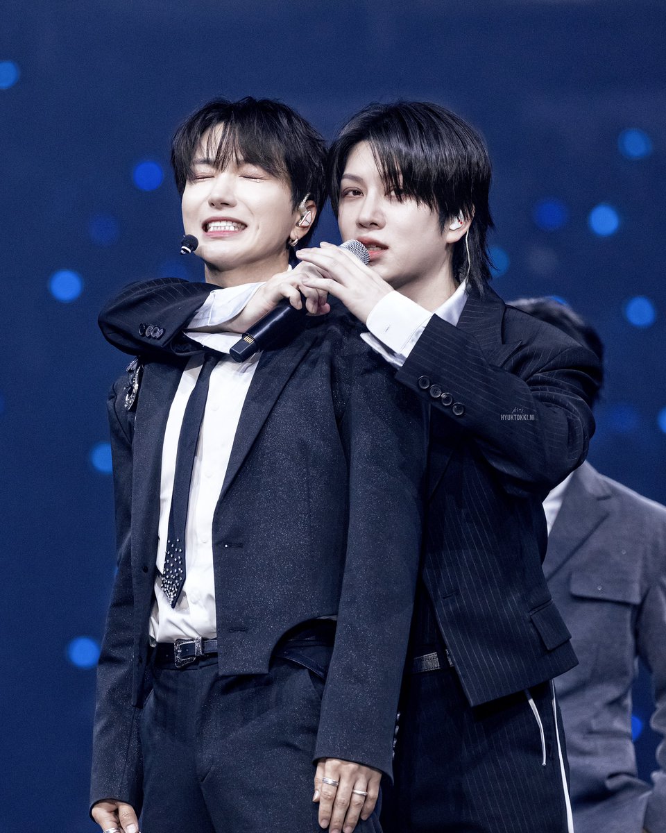 Hyuktokkini's tweet image. 2026.04.05 SJ-CORE in SEOUL Day 3

83즈 영원하자 ❤️

@special1004  
#슈퍼주니어 #SUPERJUNIOR #이특 #박정수 
#LEEREUK #김회철 #HEECHUL #83즈  
#SJCOREinSEOUL