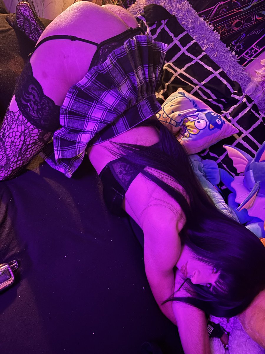 lvst4Maeve's tweet photo. On all fours for you <3
Tags: #nsfwtwtΩΩ #trans #ts #transgirl #porn #transporn #transfem #tgirl #transass #ass #tsbooty #tgirlsdoitbetter #nsfw #slut #teen #goth #mtf https://t.co/MtBGL6BoJv