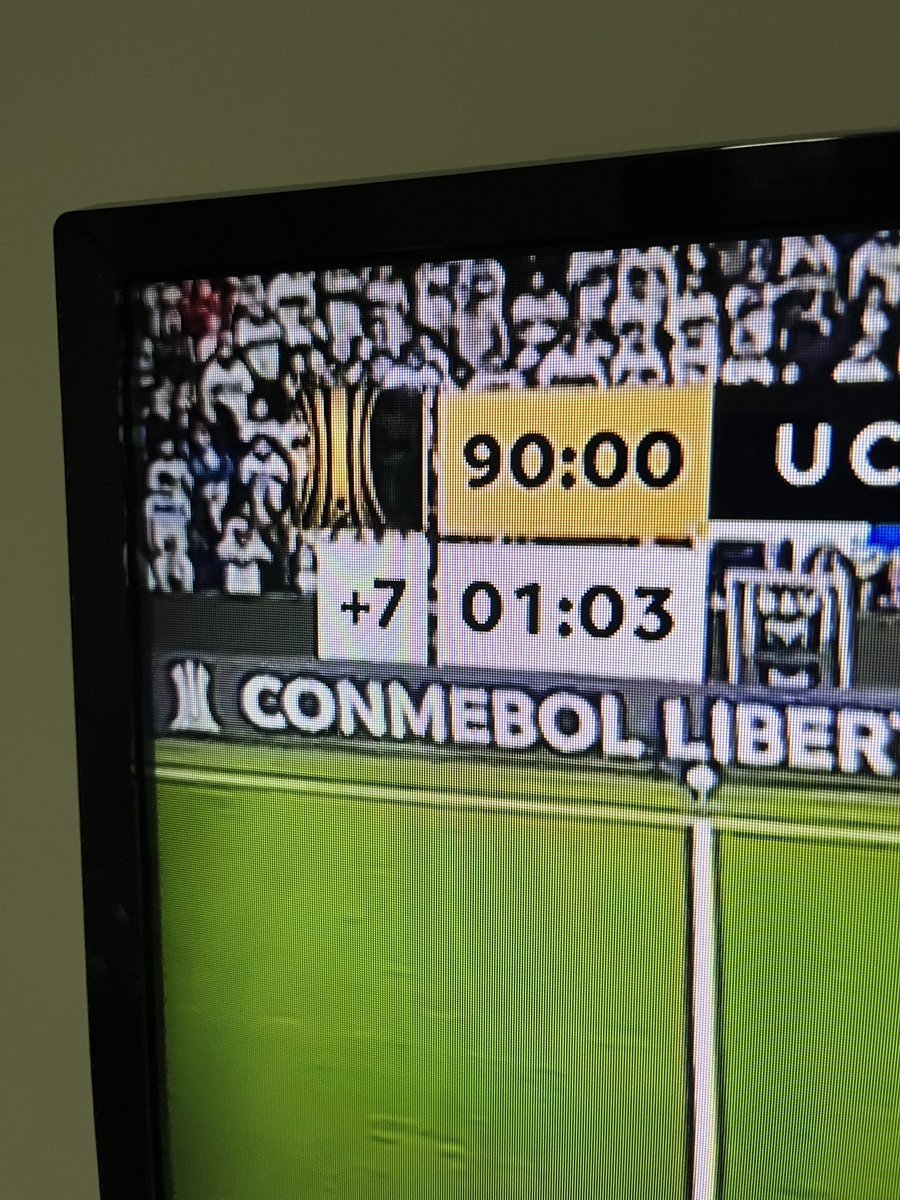 Azul y oro tweet media