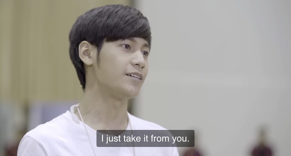 MissYikay tweet media