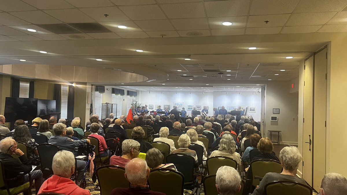 QueenCityRinger's tweet photo. What a great audience we had at Trinity Oaks! Thank you to everyone who came out and supported us!! https://t.co/26VpAzVOWE