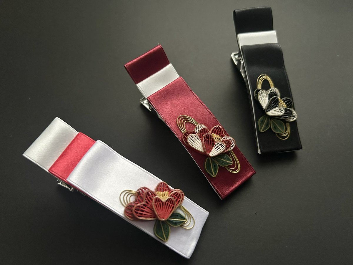 tanoshi0226's tweet photo. #和風好きな人と繋がりたい
紙とワイヤーのアクセサリーです。 https://t.co/eEQQ7R0B2B
