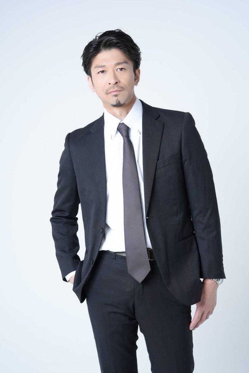 次回、5月2日（土）11時〜13時
京成ローザSKYWAVEFM studio

「こんなオレたち」公開収録は、
ゲストに、何しよん智一を、、
いや、そうなんや榎木を、、
あ、違う、
俳優　榎木智一をゲスト迎えて
バカ話に花を咲かせます。笑
お待ちしてますー^_^
＃SKYWAVEFM
＃こんなオレたち
＃榎木智一