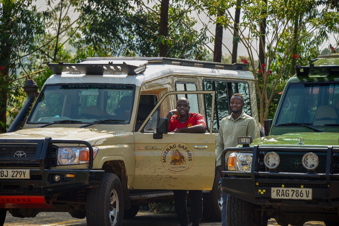AndrewMuzito2's tweet image. Built for the wild, driven by passion.
Your journey across Uganda starts with us. Book with @AndrewMuzito  your next trip. Exploring Uganda one trail at a time 🇺🇬 #uganda #summer #trip #Primate @LeTour @AustralianOpen @curious_tourist