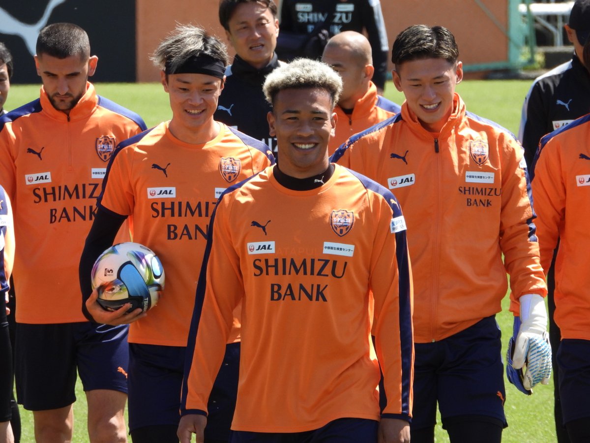 mihooji's tweet image. 快勝の後は、雰囲気もいいね！
祐治が夏休みの小学生みたいな装備でウロウロしていたのだけは気になったけど🙄
#spulse 
#三保活