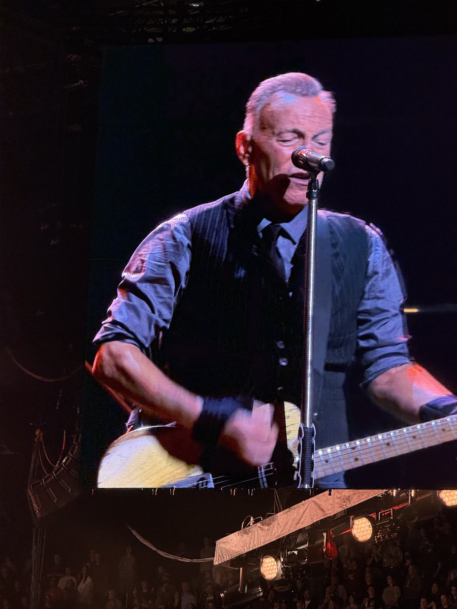 Henry Winkler tweet media