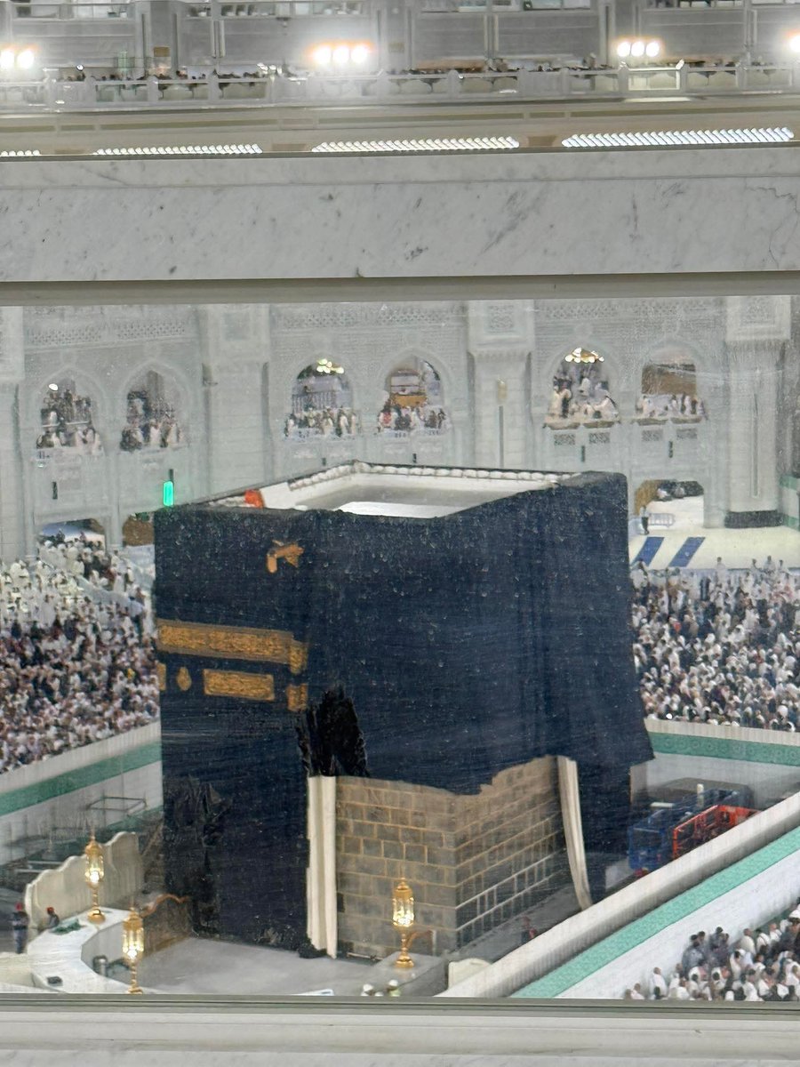 حَرَمَيْنُ الشَّرِيفَيْن tweet media