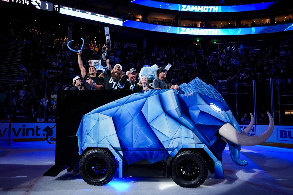 utahmammoth's tweet image. Zammoth’s rookie lap 🙌