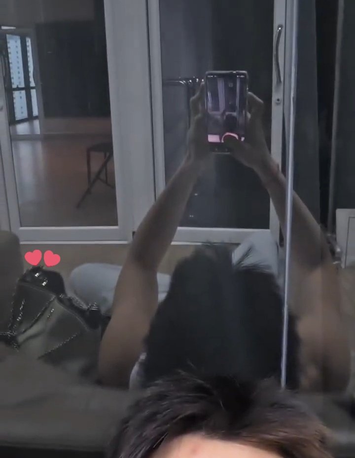 gem4thlogy's tweet image. OHOOO I SEE GEM'S BAG 👀🤭🤭