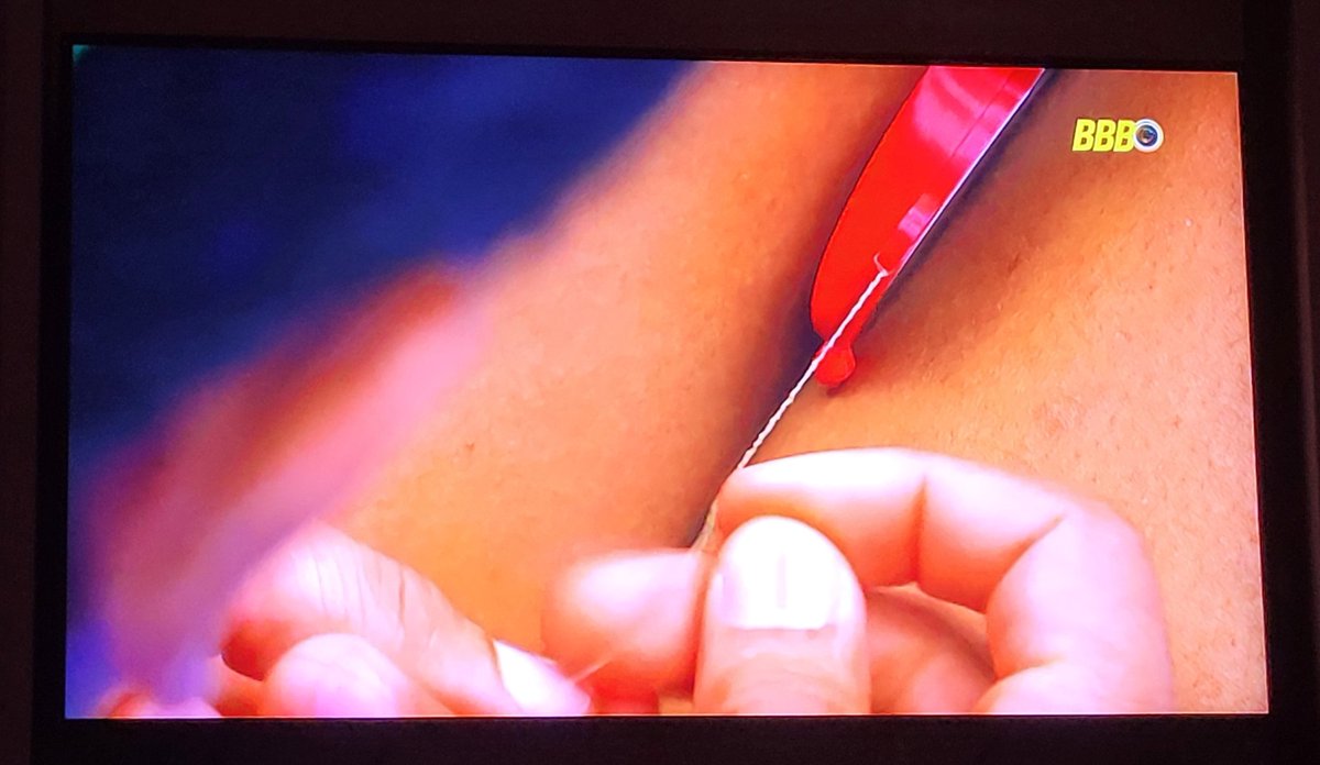 Mandy 🧟‍♀️ tweet media