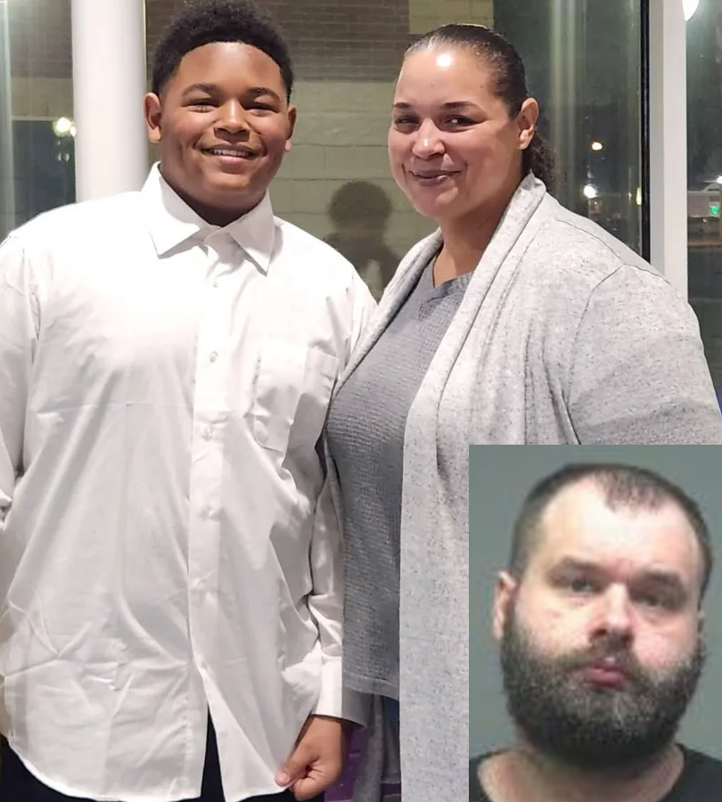 BlackNews's tweet image. White Suspect Arrested for Shooting a Black Mom and Her Son Over a Parking Dispute

blacknews.com/news/brandon-c…

#blacktwitter #black #crimenews #crimeradar #crimewatch #crime #racism #racist #shocking #SHOCKED