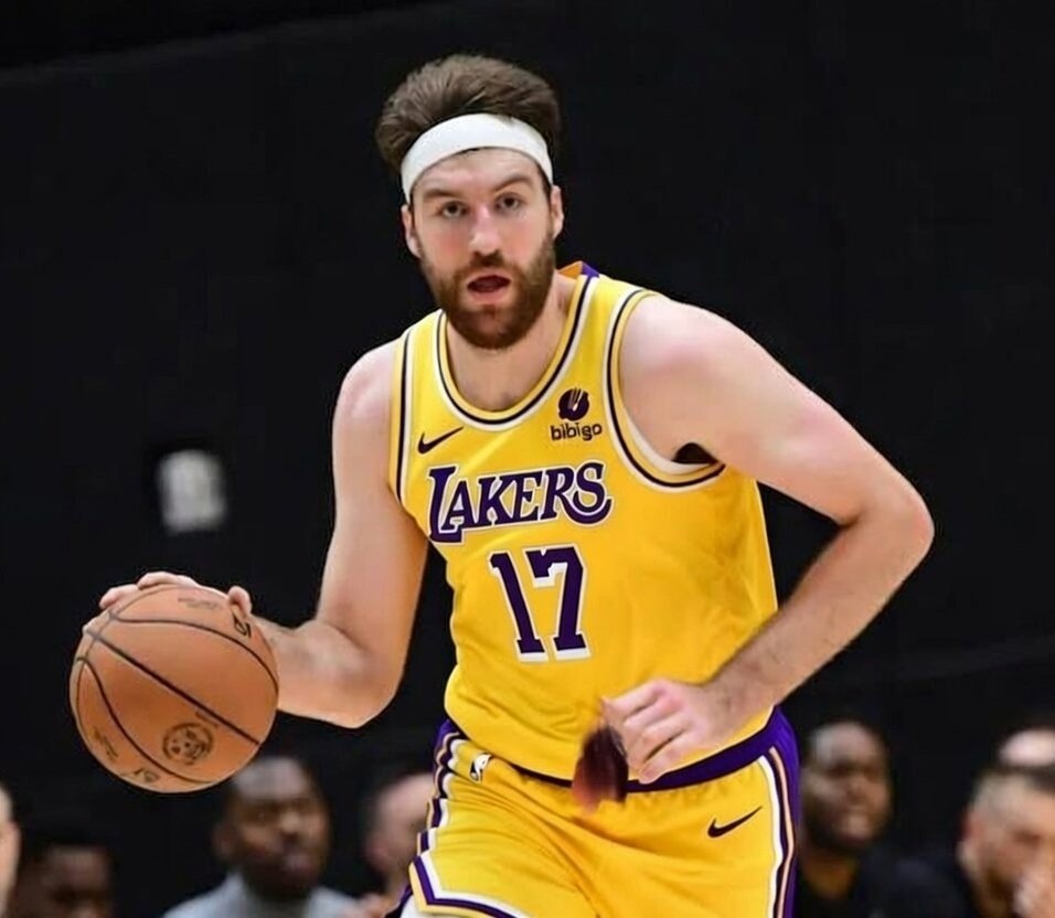 BronMuse's tweet photo. DREW TIMME IN THE 1ST QUARTER:

10 PTS
1 AST
4-4 FG
2-2 3PT
8 MIN

OKC leads 34-27. https://t.co/GNie5bLS8f