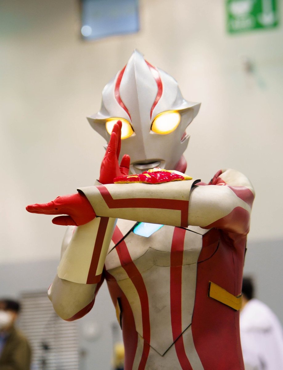 백시로 白 tweet media