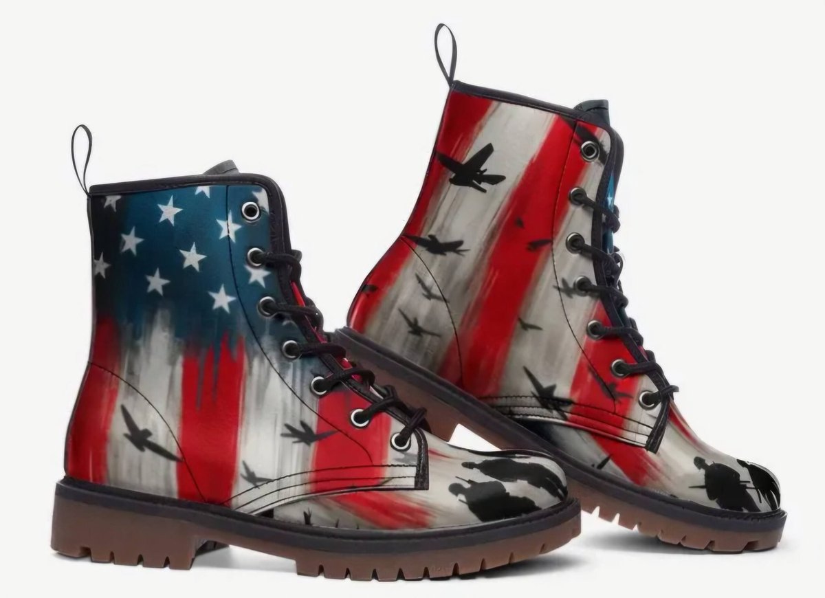 PaisleyMarten's tweet photo. Thinking ahead to July 4th? ORDER EARLY b/c they're made to order. Not into the red, white &amp; blue? NP, there are colorful options, simpler options, other designs &amp; other items (not just boots) in my ETSY shoppe @ https://t.co/SnlG2nv8rs https://t.co/HLvjqohglq