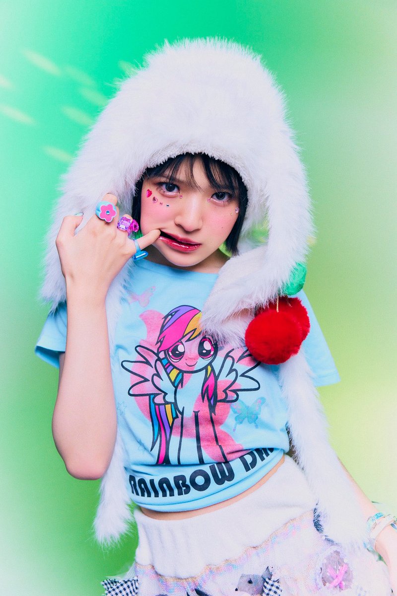 つばきファクトリー豫風瑠乃ファースト写真集「RUNO」予約受付中です‼️
5月11日(月)PM 23:59までにワニブックススペシャルエディションにてご注文いただいた方がサイン本抽選へのご応募対象となります。ご予約はお早めに！

詳しくはこちら⬇️
wani-special-edition.com/products/detai…

#ハロプロ #豫風瑠乃