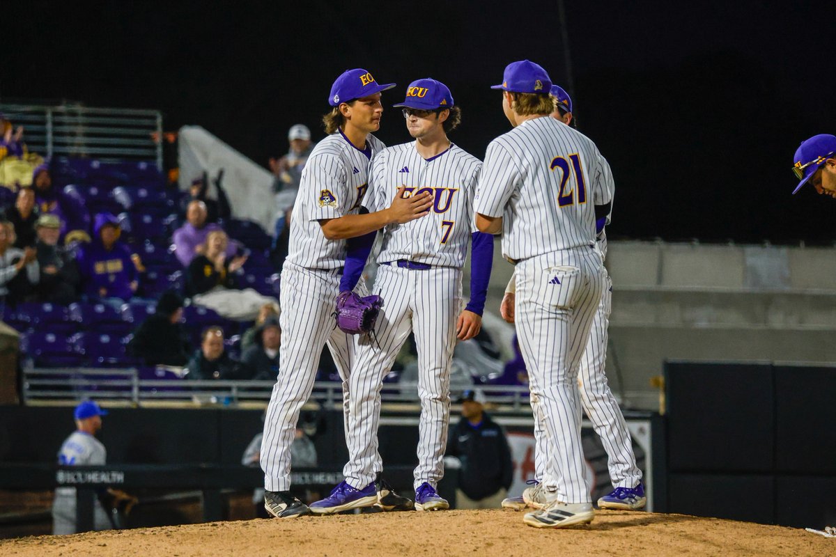 East Carolina wins fifth straight as it holds off Duke, 8-6

"It feels good. We owe them. They're a good opponent. Little in-state rivalry type game. The crowd was out here." - Jack Herring

247sports.com/college/east-c…