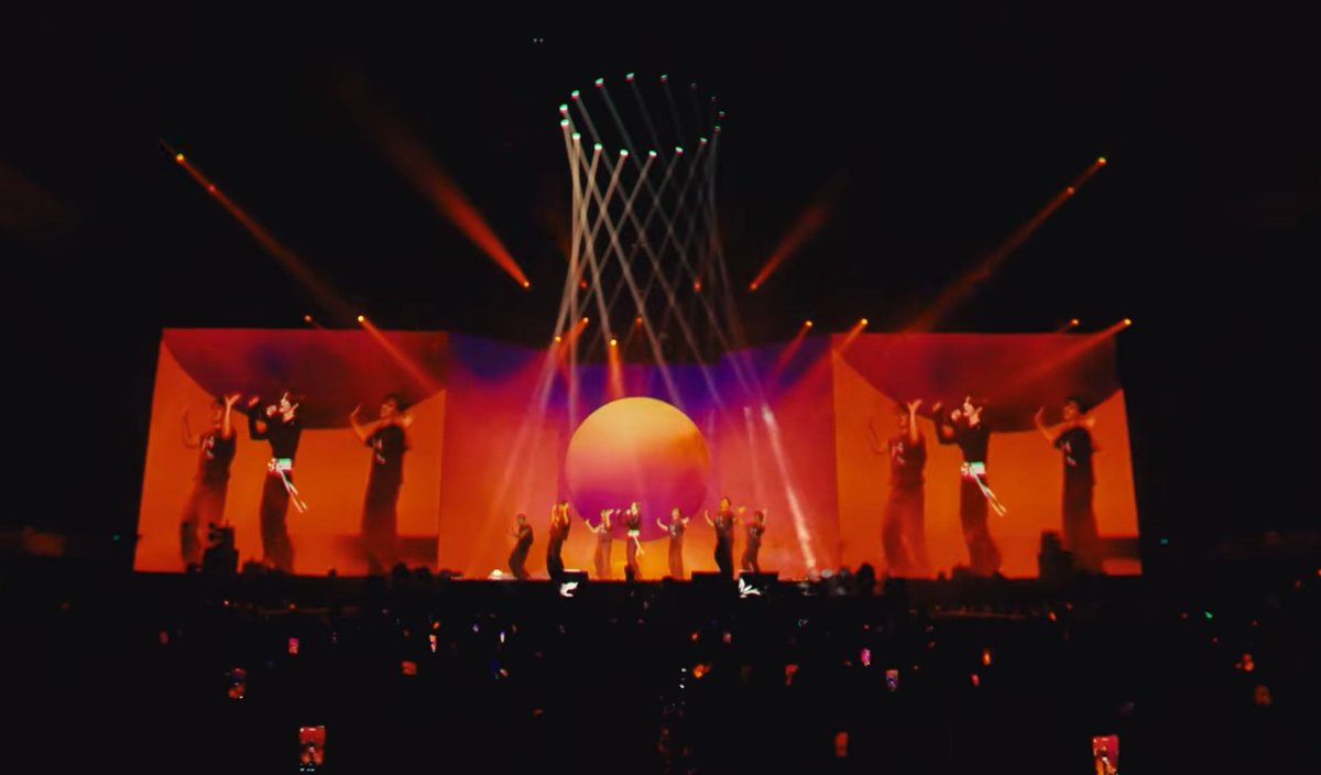 𝐂𝐡𝐞𝐑ྀི 🌅🍒 tweet media