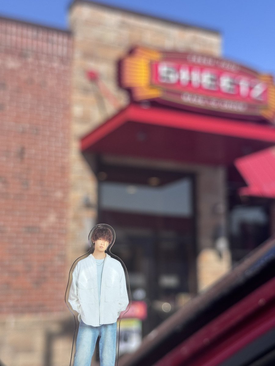oshikatsu is so fun bc i just be taking hayato to sheetz