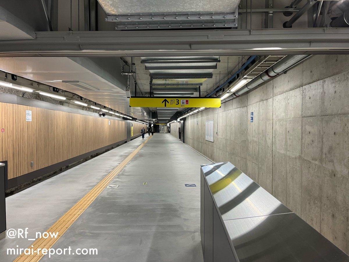 Rf_now's tweet photo. 東京メトロ東西線南砂町駅改良工事の調査です。3/28より丸八通りの下へコンコースが拡張され、3番出口の使用が再開されました。通路が低くなっているため、前後では既存のエレベーターを下階に延長しています。3番出口の階段下は1,2a,2b出口へ接続するため壁が仮設になっています。(1/2)
#南砂町駅 https://t.co/bIKzUfJfIv