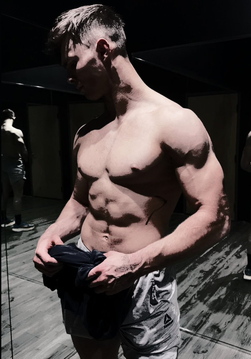 ♡ 𝐉 . 𝐃 tweet media