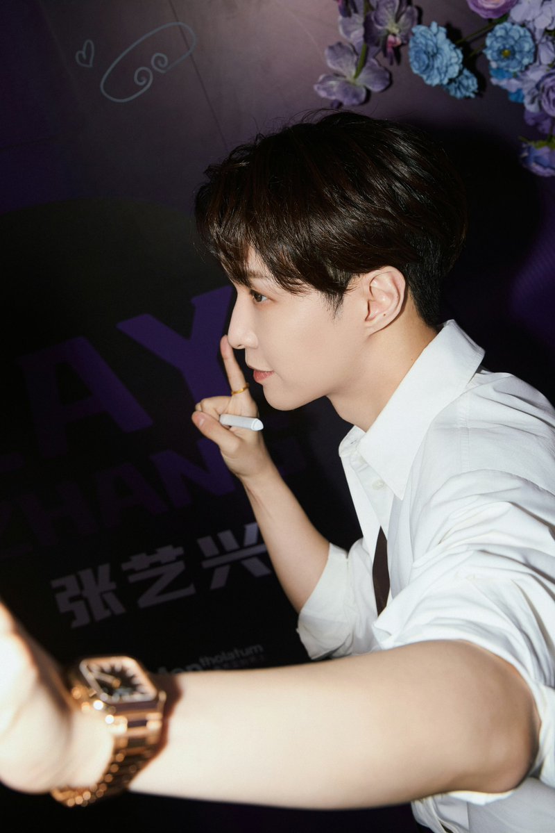 XingPark✩张艺兴吧 tweet media