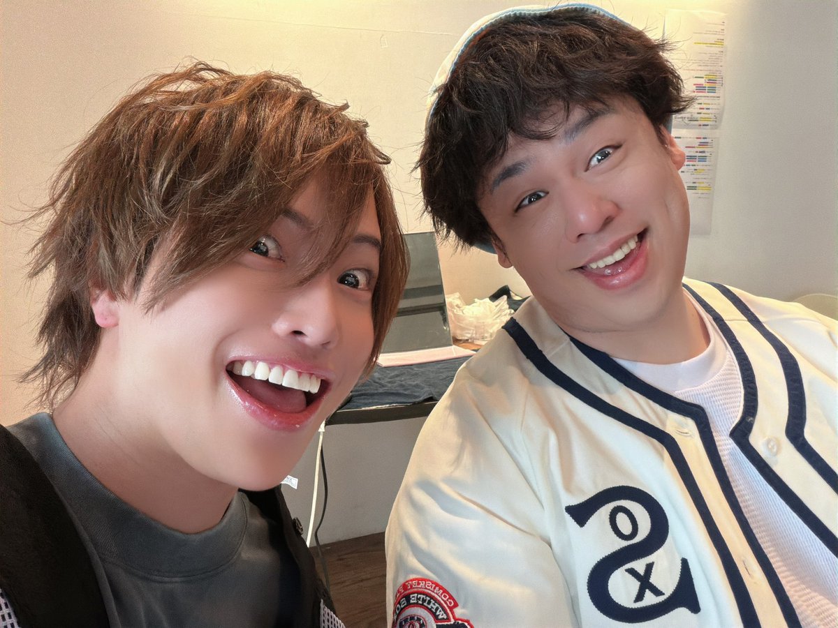 ryotacho0101's tweet photo. 撮影一緒でした🤭✨
ぜろわんさん可愛い🫶

#ぜろわん
#りょーたっちょ
#ふわっち
#TikTok https://t.co/xZ6iEl746w