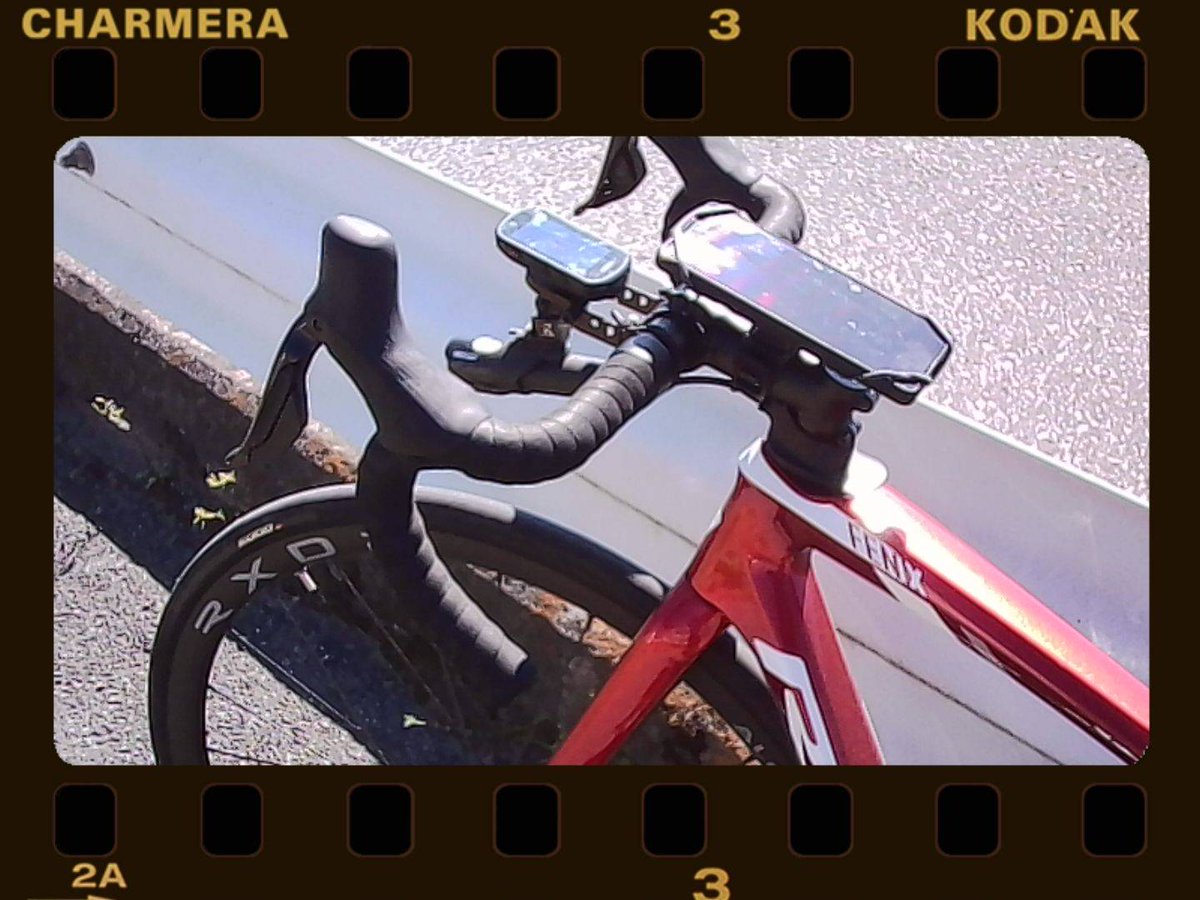 uniuni_gian's tweet photo. トイデジつれて、サイクリング🚴‍♂️ https://t.co/uwSyZwfBAw