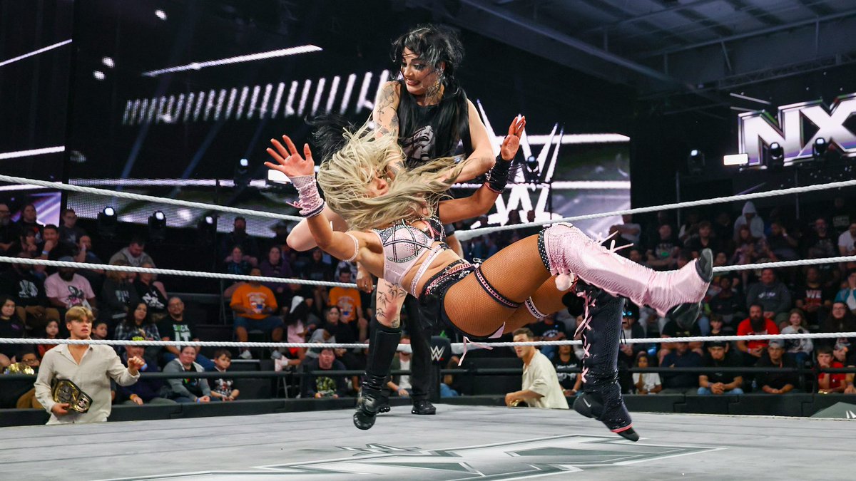 The Reaper. ❦ NOT @TatumPaxley. tweet media