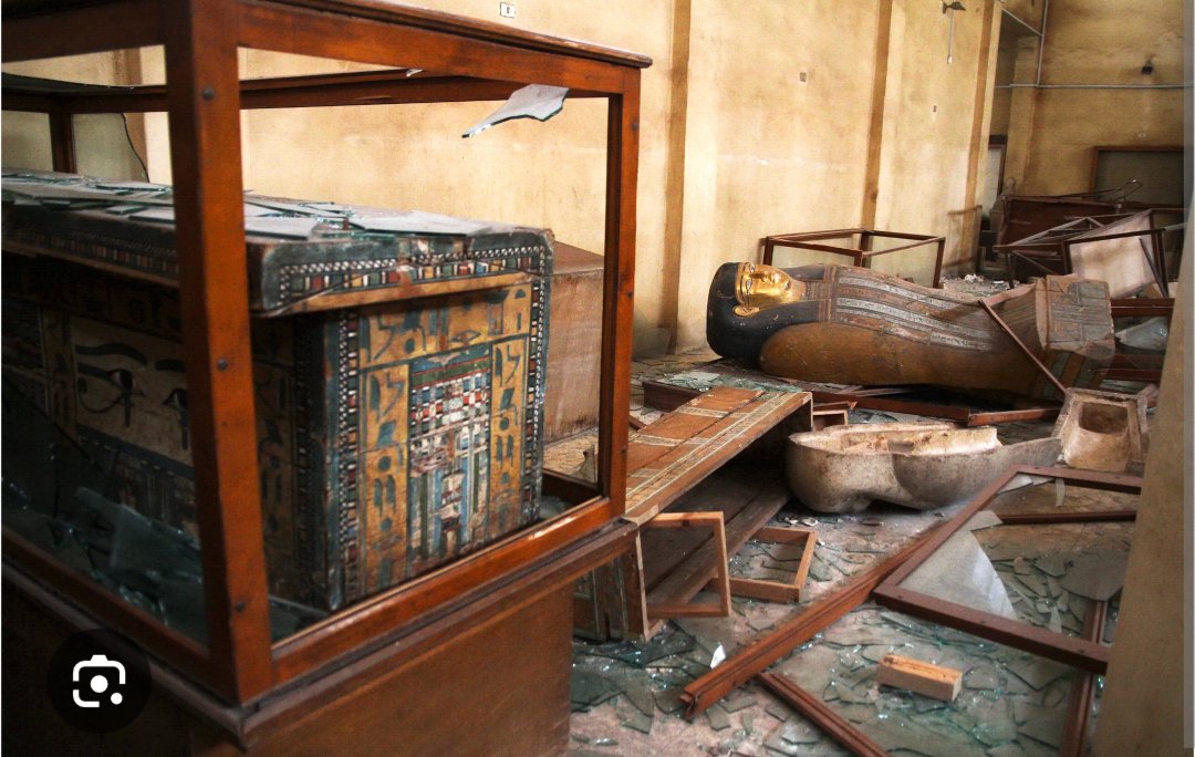 Holly Grayle tweet media