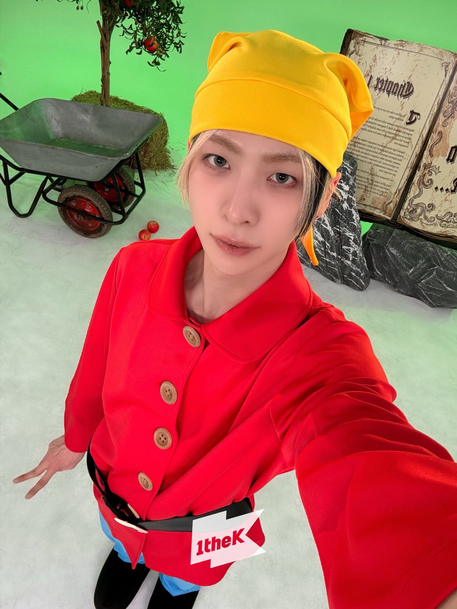 1theK(원더케이) tweet media