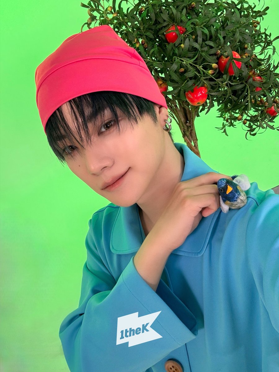 1theK(원더케이) tweet media