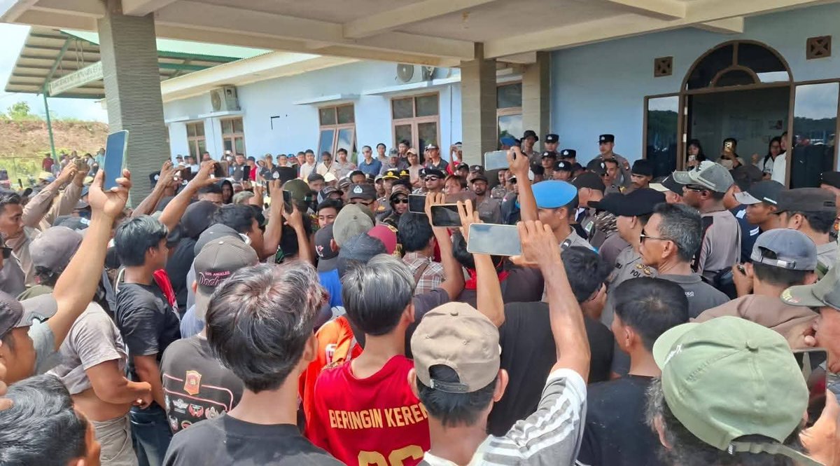 DARA GADIS BORNEO tweet media