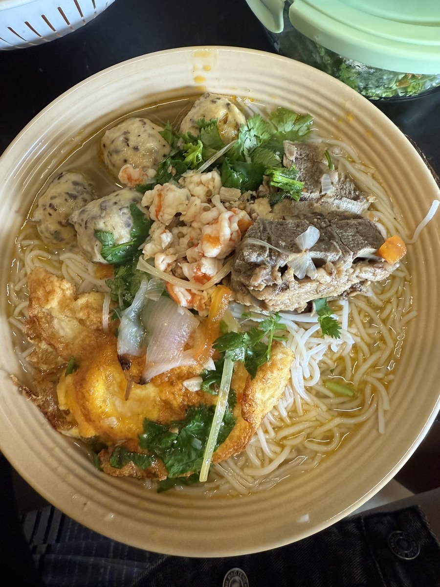 Lê Thị Lợi | Ali tweet media