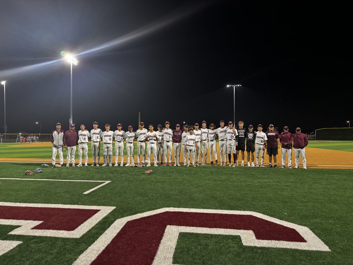 CC London Baseball⚾️ tweet media