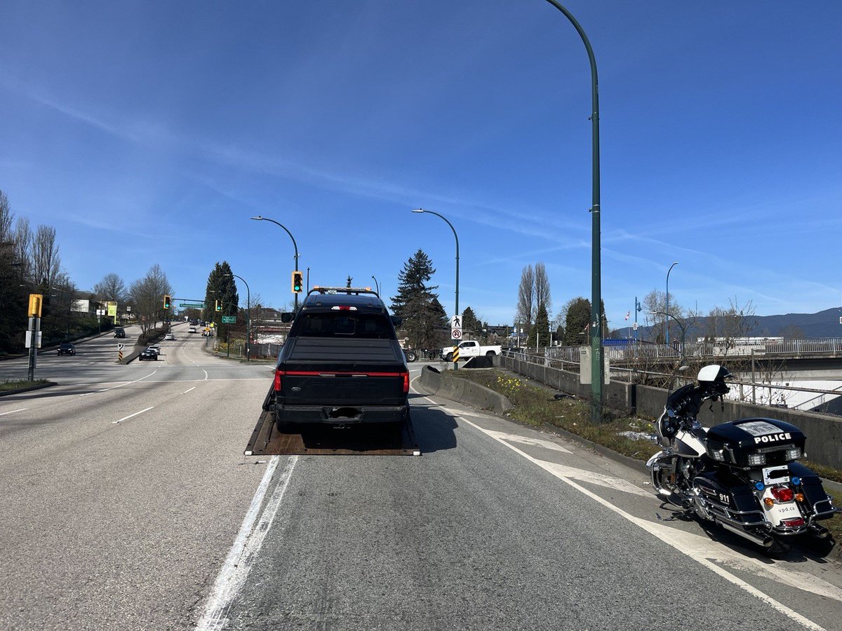 VPD Traffic Section tweet media