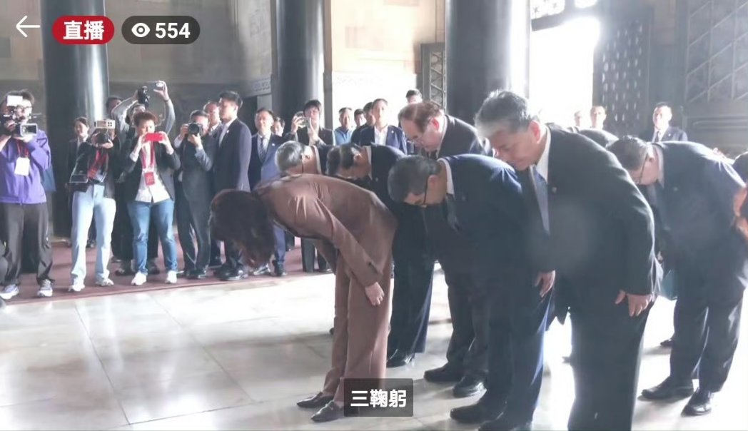 迷人的小红 tweet media